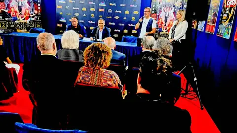 5 giorni di Festival, 9 spettacoli, 100 artisti in pista, 24 Nazioni. Gran Gala e premiazioni lunedì 16 ore 20.00 Le Giurie della 24^ ed. dell’International Circus Festival of Italy incontrano la città A ritirare il riconoscimento i 16 i “big del Circo” provenienti da 14 nazioni e un rappresentate della giuria della critica – foto 2