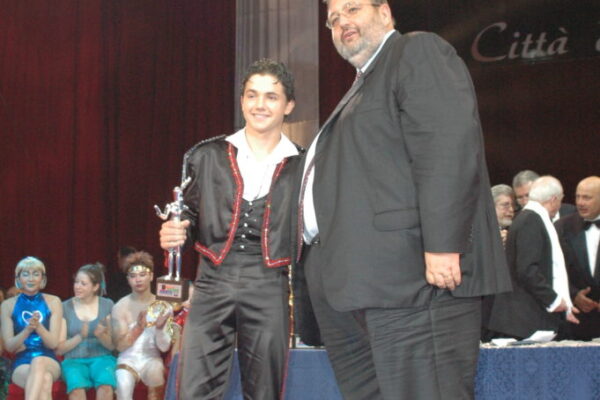 2-SILVER-PRIZE-ERIK-NIEMEN-ITALY-TIGHTWIRE-e1512488047918-681x1024