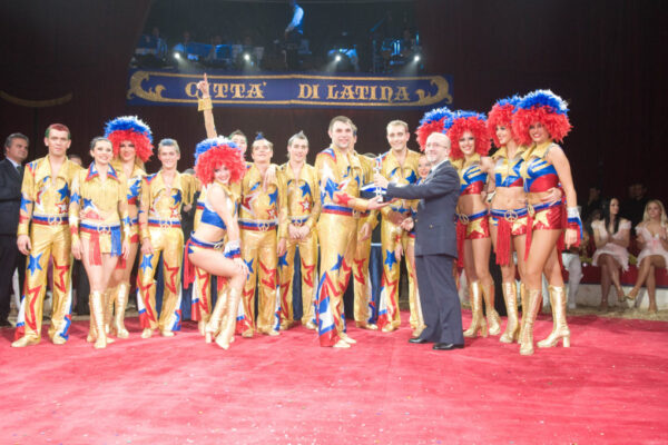 2-SILVER-PRIZE-TROUPE-RUBAN-RUSSIA-BASCULE-1024x680