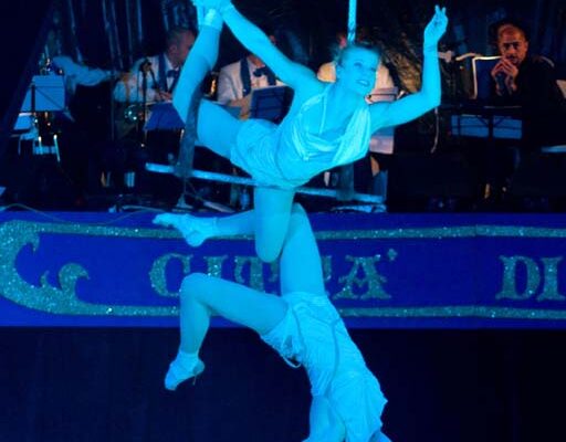 DUO-ELJA-JULIA-E-GABRIELLE-ENKE-GERMANIA-TRAPEZIO