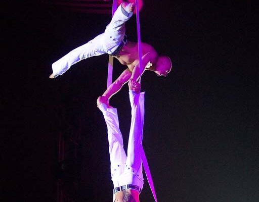 DUO-VALERI-UCRAINA-CINGHIE