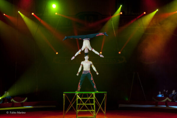 Giang-Quoc-Brothers-Vietnam-Mano-a-Mano-1024x680