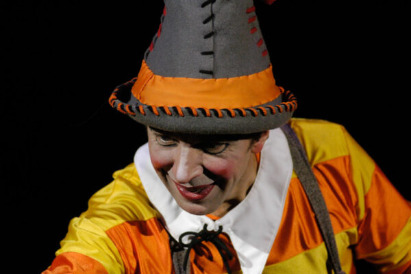 IGOR-YASHNIKOV-RUSSIA-CLOWN-NOT-COMPETING-ACT-1024x681