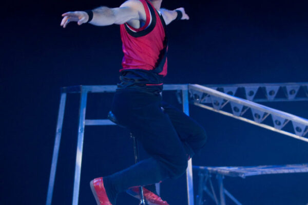 PAUL-CHEN-GERMANIA-MONOCICLO-680x1024