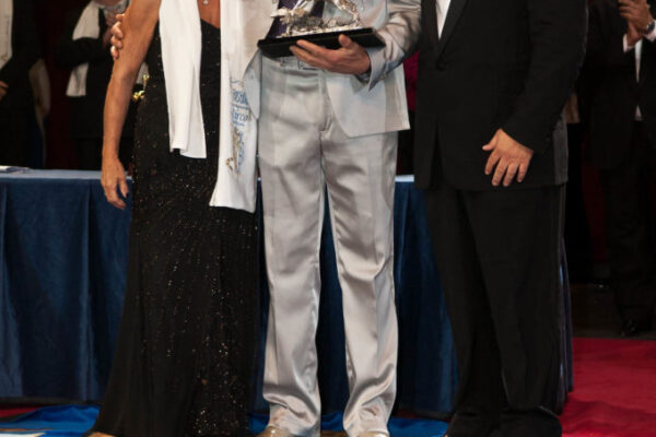 SPECIAL-AWARD-MONTICO-GIORDANO-CAVEAGNA-ITALY-BIG-CATS-680x1024